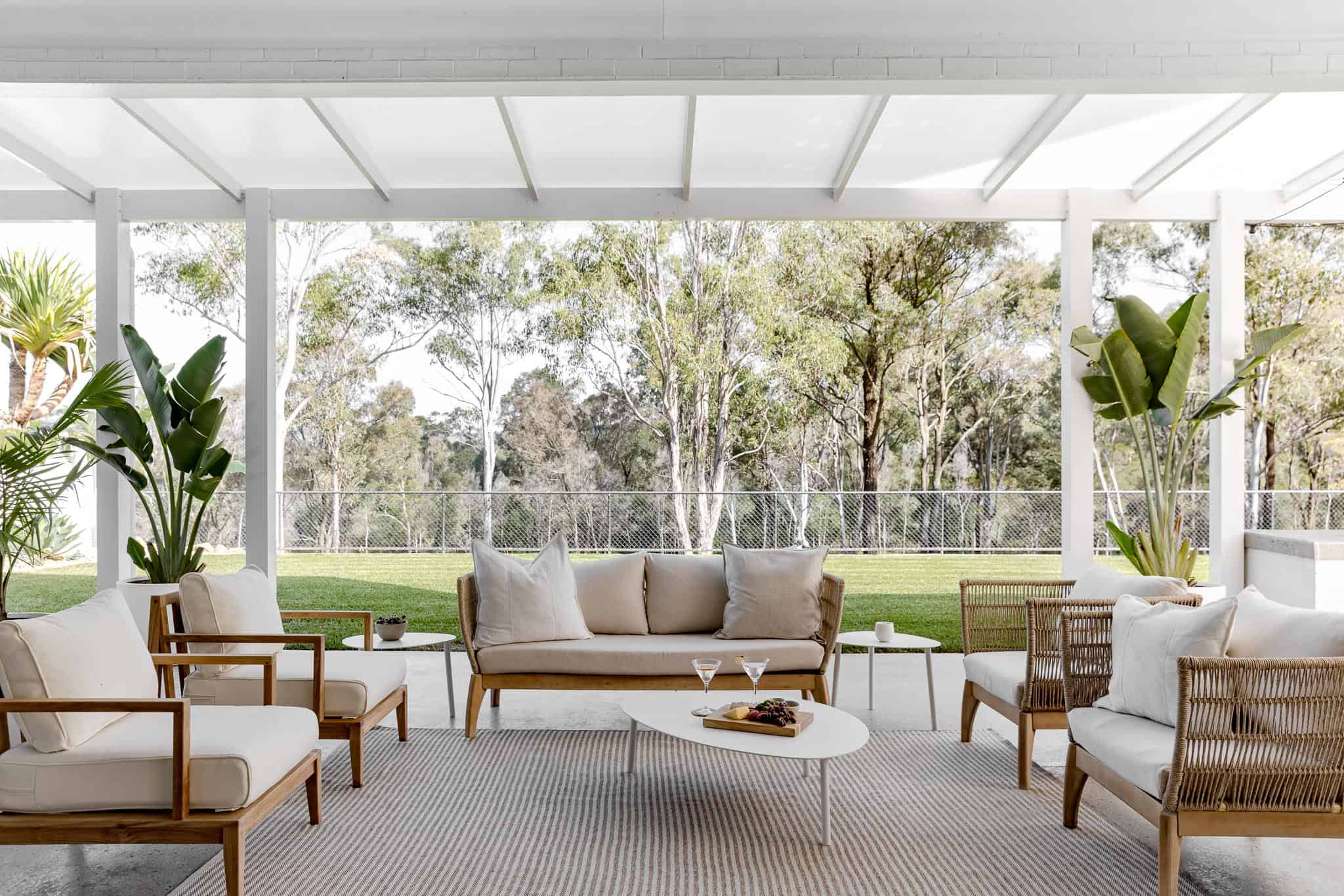 Indoor Outdoor Entertaining Areas - Dream Home 4 - Oak and Orange